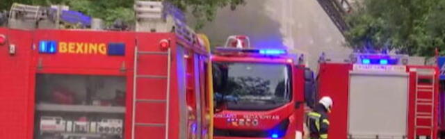 Požar kod Ranžirne stanice Makiš u Beogradu: Na terenu veliki broj vatrogasaca