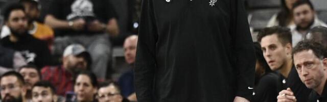 NBA LIGA MOŽE I BEZ SRBA: Treneri ne veruju Bobiju i Joviću, Greg Popovič PONIŽEN! (VIDEO)