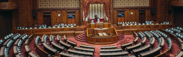 STRAVIČNA PUCNJAVA U PARLAMENTU, HICI ODJEKUJU! Hapšenje SENATORA diglo sve na noge! (FOTO, VIDEO)