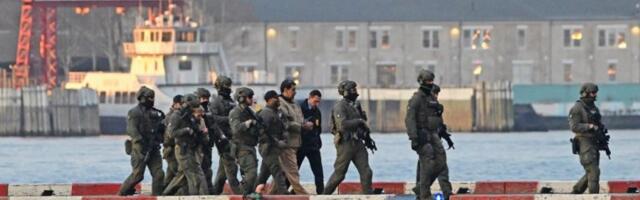 SVET U ŠOKU, DA LI JE OVO ON?! Maduro se pojavio u sudnici, niko ne može da veruje ŠTA IMA NA NOGAMA – jedan detalj otkrio sve!