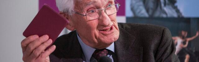 Заточник јавне употребе ума