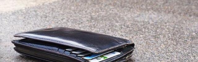 Bokseri pronašli novčanik pun para: Niko nije očekivao da će ovo da urade