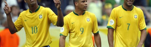 Da li se sećate kada je Ronaldinjo u "dresu Ronalda" deklasirao Hrvate? /VIDEO/