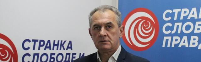Đorović: „Dašiću, ko je doveo obezbeđenje JKP ‘Šumadija’ u zgradu Gradske uprave?“