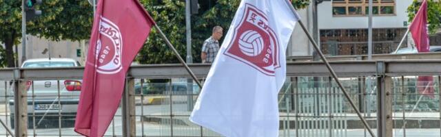 "Nećemo slaviti unapred dogovoreni trofej": Navijači izazvali buru u komšiluku