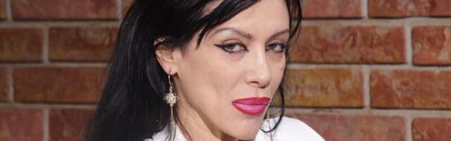 Zbog ovoga su se rastali Vendi i Šešelj: Pevačica konačno otkrila detalje veze sa političarem (VIDEO)