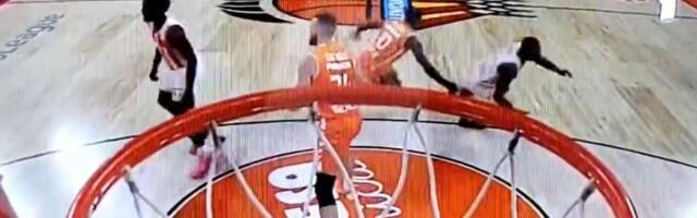 ZVEZDA OŠTEĆENA PROTIV VALENSIJE? Ovaj snimak baca senku na poraz crveno-belih, sve je moglo biti drugačije!