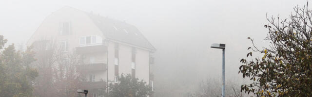 Vazduh u Srbiji pun "nevidljivih ubica"! Magla i smog nas ubijaju u kombinaciji, Srbi lože plastiku, obuću, drvo...