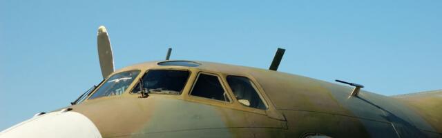 KAKAV SNIMAK! Ukrajinci dronom pogodili ruski avion neposredno pre poletanja!