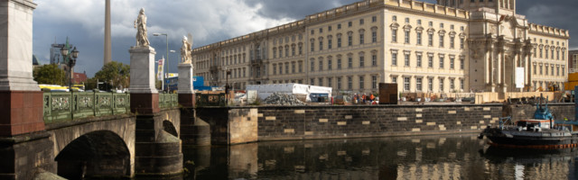 "Jure kola kojima me voze u bolnicu, ja držim ranu iz koje nešto lipti!"