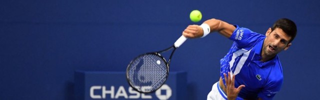 NOVAK ĐOKOVIĆ DISKVALIFIKOVAN SA US OPENA!!!
