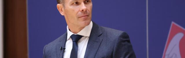 POKAZIVANJE MIŠIĆA I SRAMOTA KOJU NE SMEMO DA DOPUSTIMO Mali: Presuda urednici Andrijani Nešić skandalozna! Ogoljene namere aktera obojene revolucije