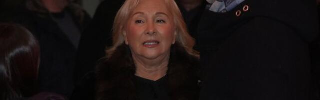 Veliko slavlje u porodici Šaulić: Svi su tu, a Goca ne može biti srećnija (FOTO)