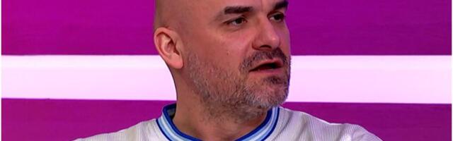 "DOBILA JE METAK U ČELO DOK JE SEDELA U KAFIĆU, OD NAJMLAĐEG IZ "VIDIMO SE U ČITULJI" Najtužnija pesma 90-ih napisana po istinitom događaju