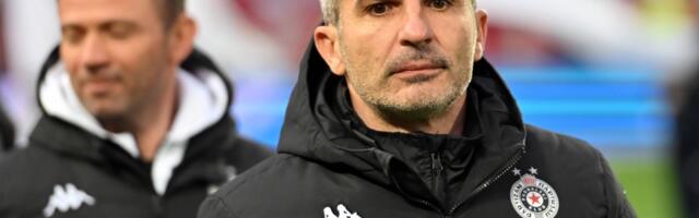 Fudbalski klub Partizan sporazumno raskinuo ugovor sa trenerom Stojakovićem