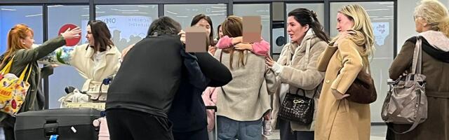 Ovo je najemotivnija slika sa beogradskog aerodroma: Bežali od rata pa u suzama trčali svojima u zagrljaj
