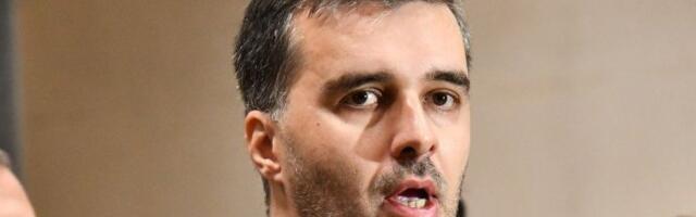 Može li bizarnije?! Pogledajte šta je Manojlović rekao za pronalaženje eksploziva u Kanjiži