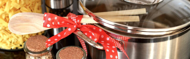 Četiri trika za zagorele šerpe: Vratite stari sjaj posuđu za manje od 100 dinara