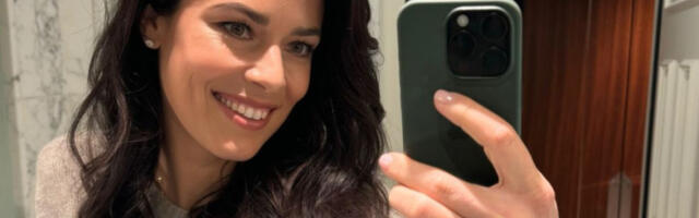 Gori Instagram! Ana se skinula u kupaći, za nju je leto već počelo (FOTO)