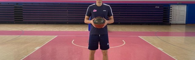 Zvanično: Milosavljević potpisao
