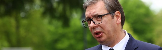 Vučić: Dok sam ja predsednik u Srbiji neće biti rezolucije  o Srebrenici