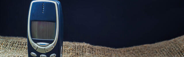 Imate li „ciglu“ u fioci? Stari telefoni u 2026. vrede više nego što mislite