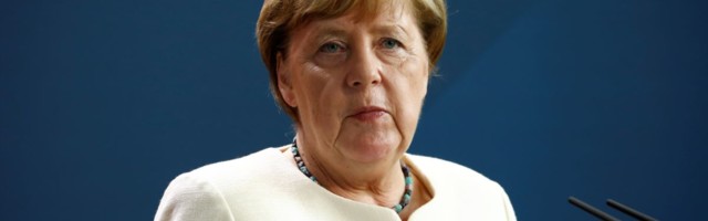 Merkel: Novčane kazne i zabrana okupljanja