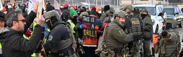 Napeto u Mineapolisu nakon što je agent antiimigracione službe ICE ubio jednu ženu