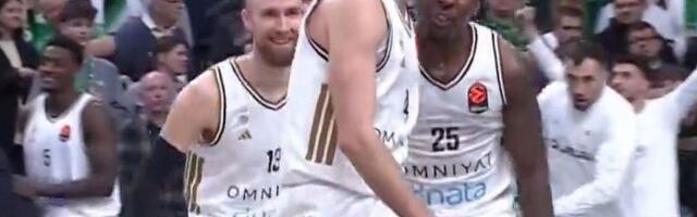 ALEKSA AVRAMOVIĆ RASTUŽIO ZVEZDU: Srpski reprezentativac utišao Kaunas! Neverovatna poslednja četvrtina gostiju