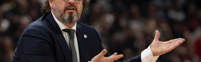 "SAMO TRČITE, UMREĆE..." Trinkijeri otkrio šta je veliki problem Partizana i Crvene zvezde: Čekaju ih sedam dana i onda čujem šta im trener kaže