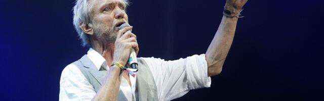 Muzičar koji decenijama stoji uz građanske i studentske proteste: Ko je Darko Rundek?