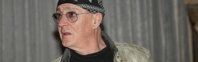 Pevač na Tari sagradio četiri luksuzne kuće od 450 kvadrata, napravio i most: Raj na zemlji