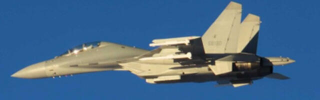 Токио хитно подигао ловце: kинески војни авиони прелетели између Окинаве и Мијакоа