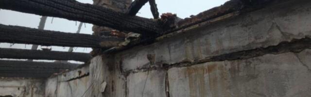 Drama usred noći kod Bajine Bašte: Braća Mitrović izgubili kuću u požaru