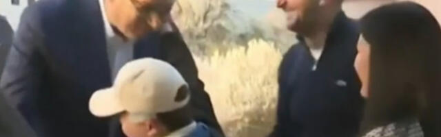 Водитељи се подсмевали малом дечаку који болује од ретке болести