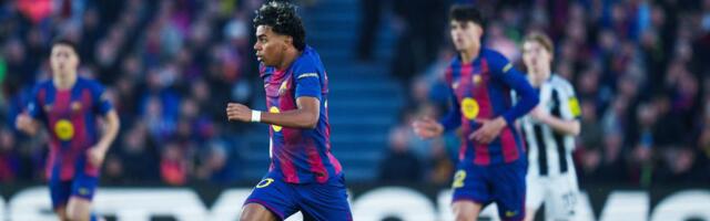 AUUU, ČOVEČE, ŠTA TI BI: Posle ovog poteza Jamala nastao je muk na stadionu Barselone