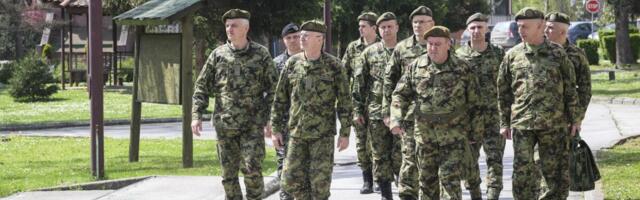 Načelnik Generalštaba Vojske Srbije Mojsilović obišao Centar za obuku veze i informatike: Vojska Srbije jača kapacitete za "Digitalnu armiju"