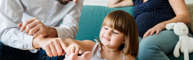 Roditeljstvo je skupo: Kako najbolje da rasporedite novac kada dobijete dete