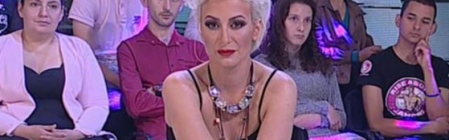 NAJPOZNATIJA VODITELJKA RIJALITI PROGRAMA O DETALJIMA U ZADRUZI 4! Prokomentarisala i DARINOG NOVOG DEČKA, a svog bivšeg!