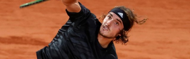 Cicipas preživeo stresove i vratio se od 0:2 do 3:2