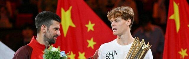 SINER JE NOVI KINESKI CAR! Đoković nije imao sreće!