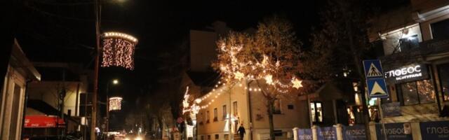 SRCE KRAGUJEVCA ponovo pulsira jako u Karađorđevoj ulici - Humanitarno, muzički, porodično za dečja odeljenja UKC-a