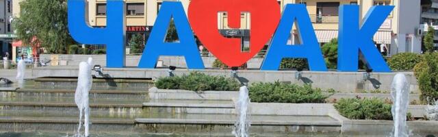 Čačak naplaćuje građanima upotrebu trotoara i saobraćajnica