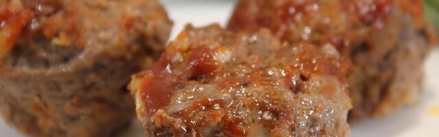 VIDEO: Mafini od mlevenog mesa (a može i malo sira) - praktični i preukusni