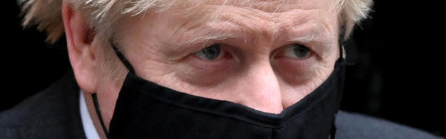 DŽONSON: Do sada u Britaniji vakcinisano dva miliona građana