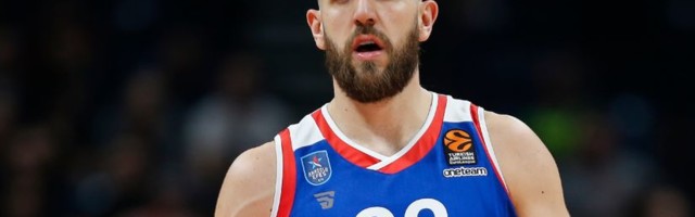 Vasa Micić vodio Efes od "minus 23" do neizvesne završnice