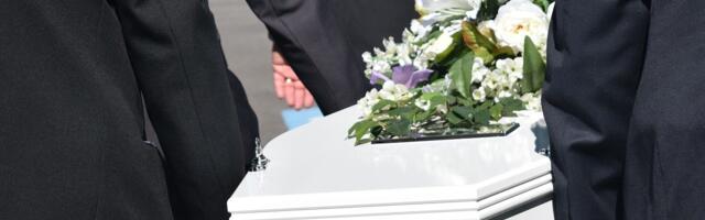 Uvećana pomoć države za sahrane