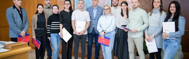 Više od 200 Srba se vratilo u domovinu: Dobili ugovore o radu, evo gde će raditi