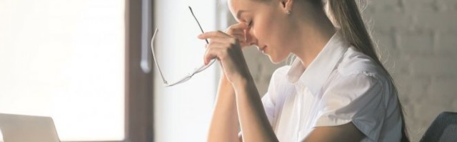 MANJE ZARAĐUJU i više RADE PO KUĆI, ali… Ima jedna DOBRA VEST u vezi sa ženama!