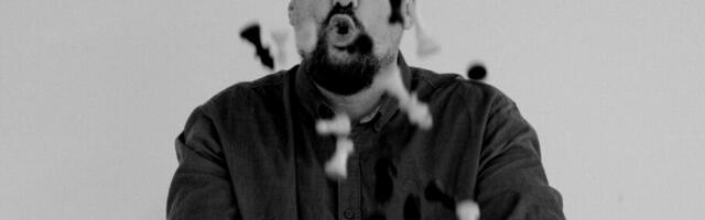 Nagrada „Politikinog zabavnika“ za roman „Tata kaže gambit“ leskovačkog pisca Stefana Tićmija